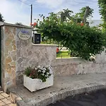 Chiaraluna Villa *