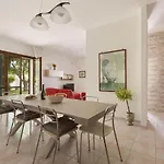 Villa Chiaraluna *