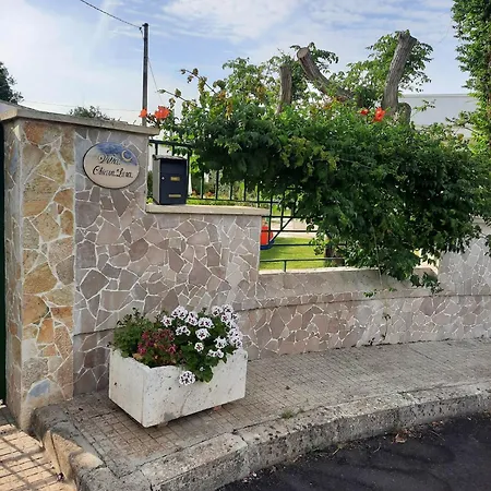 Chiaraluna Villa *