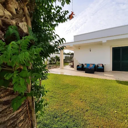 Вилла Chiaraluna