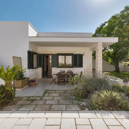 Вилла Chiaraluna *