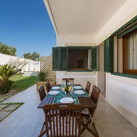 Вилла Chiaraluna