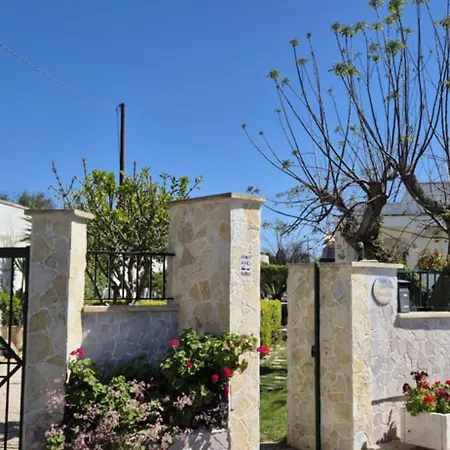 Chiaraluna Villa