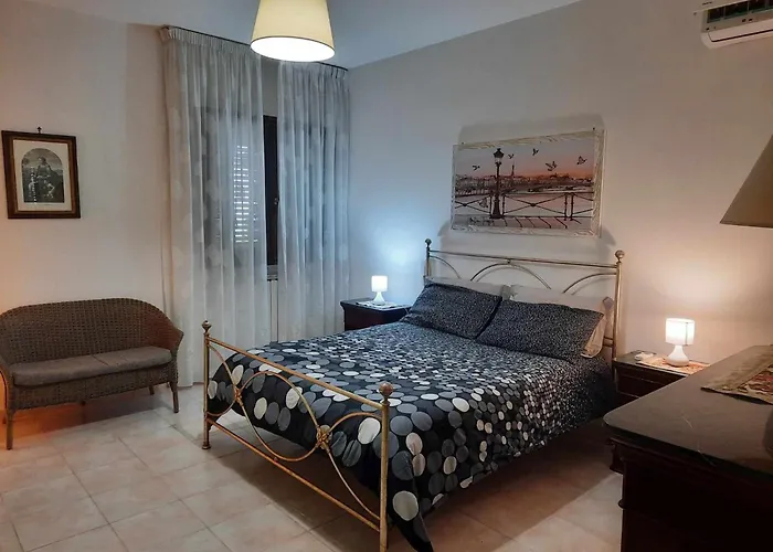 Chiaraluna Villa Novoli